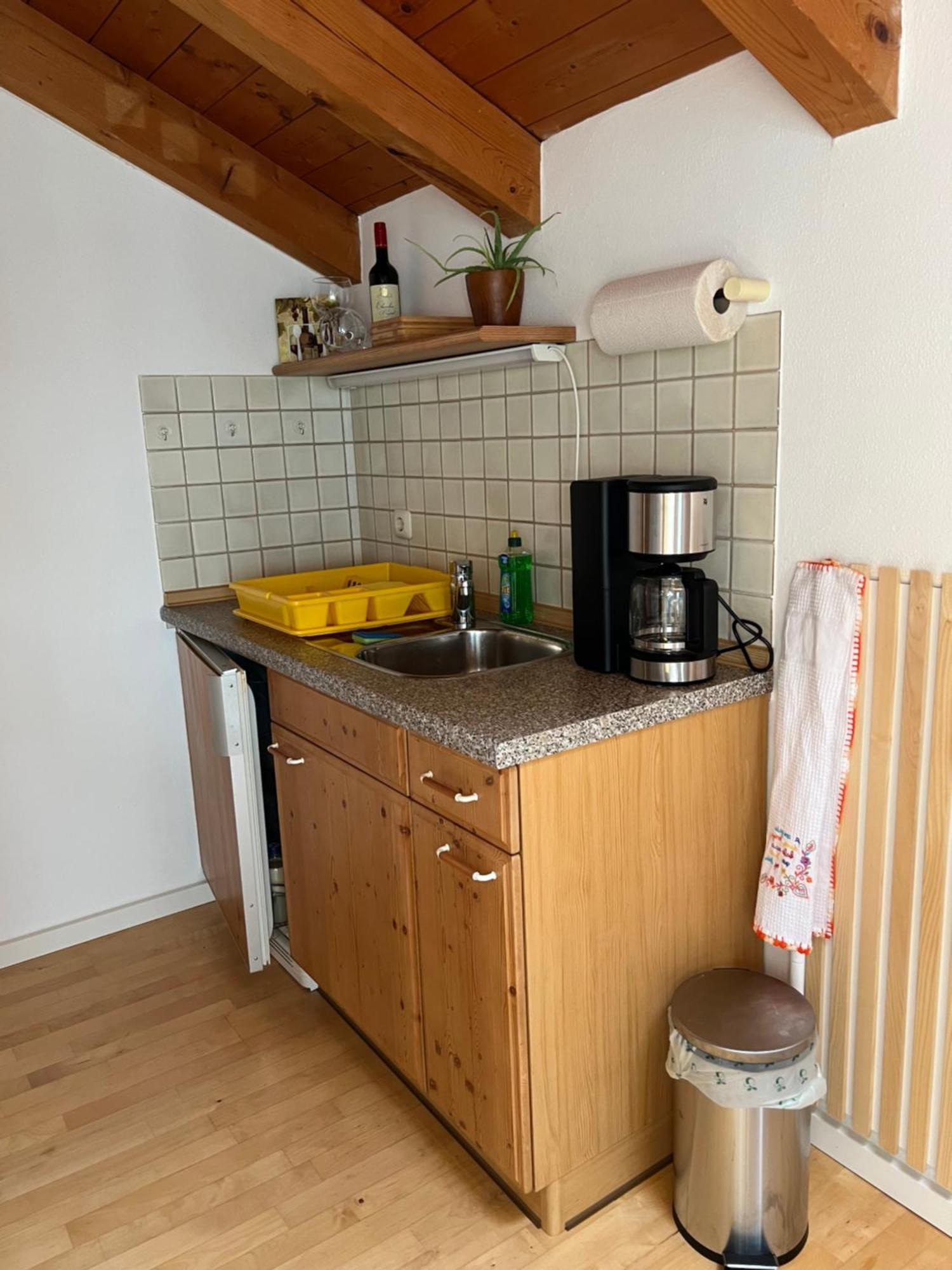 Gemuetliche Dachgeschosswohnung Mit Balkon Ainring Exterior foto
